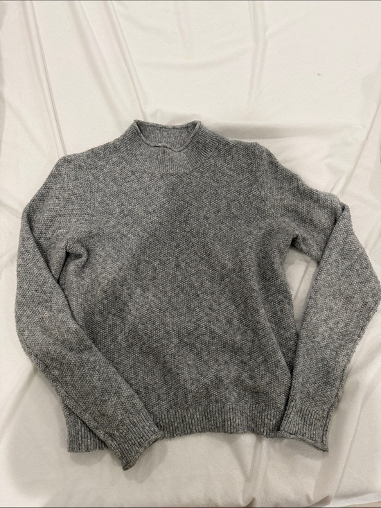 Abercrombie & Fitch Sweaters - Abercrombie & Fitch Gray Cowl Neck Sweater